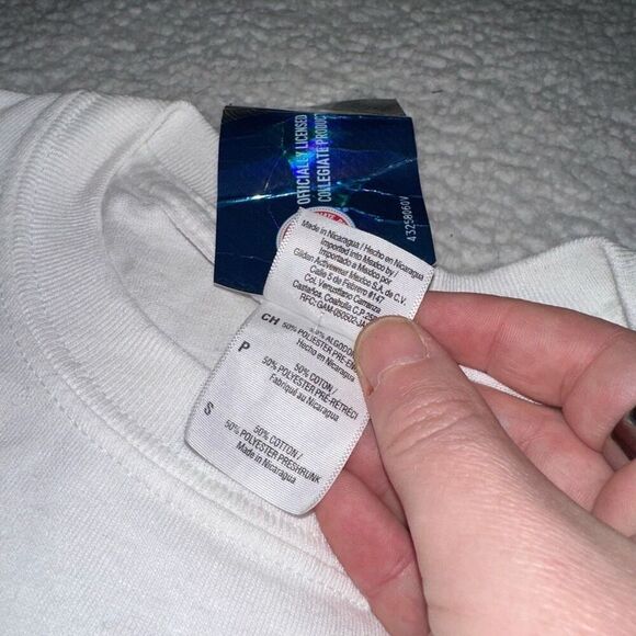 Gildan Penn State University Joe Paterno White Graphic Tee Small NWT - Picture 5 of 9